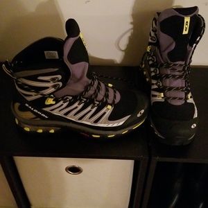 Salomon 4D boots
